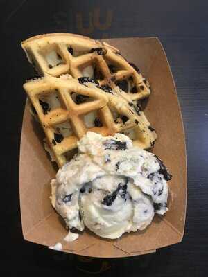 Creme And Cocoa Creamery, Inc.