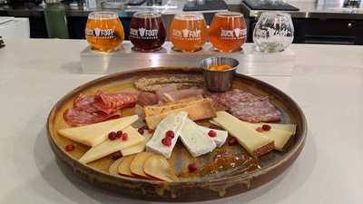 East Village Taproom & Kitchen