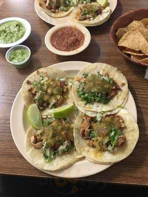 Pepe's Tacos