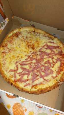 Dana's Pizza And Seafood House