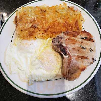 Weiler's West Hills Deli