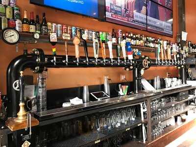 Buzzworks Craft Beer Sports Tavern