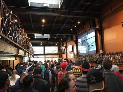 Buzzworks Craft Beer Sports Tavern