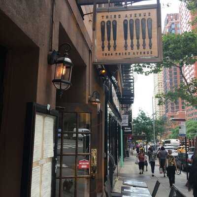 Third Avenue Ale House