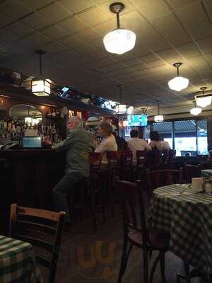 Luke's Bar And Grill