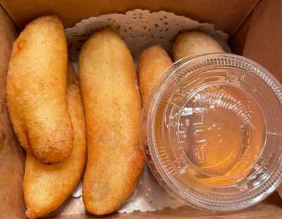 Aaharn At University City