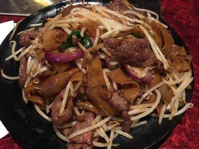 Grand Hot Pot Lounge