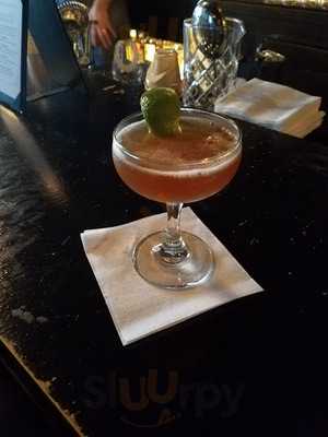 Sip Bar & Lounge And The Hancock Room