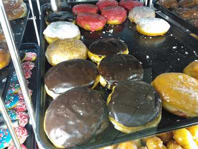 Winchell's Donut House