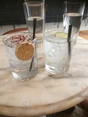 The Winslow Gin House And Eatery