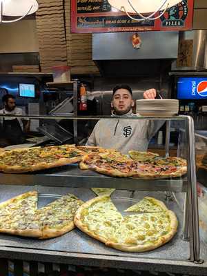 Escape From New York Pizza