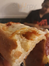 Super Star Pizza