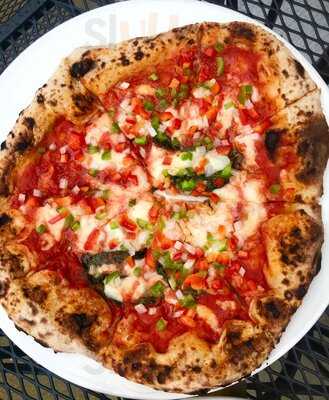 Ravenswood Station Bar & Grill