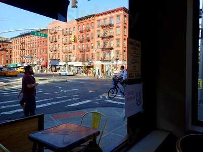 Little Tong Noodle Shop