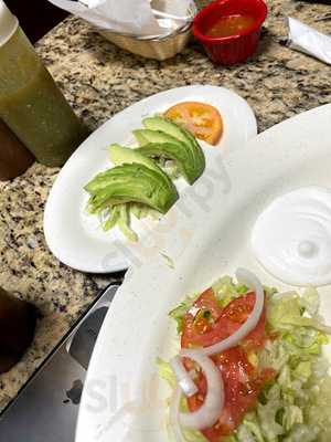 El Rey Del Taco & Burritos