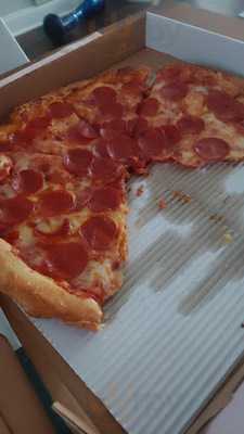 Monte Cristo Pizza & Grill