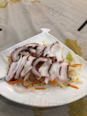 Royal Seafood Restaurant