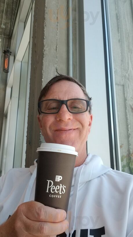 Peets Coffee & Tea