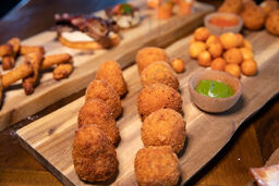 Enzo's Ristorante Cafe