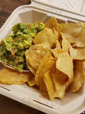 Alejandro's Pizza & Grill