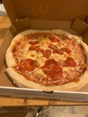 Mike Daddy's Pizza