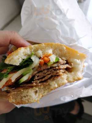 Banh Mi House