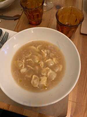 Larina Pastificio & Vino