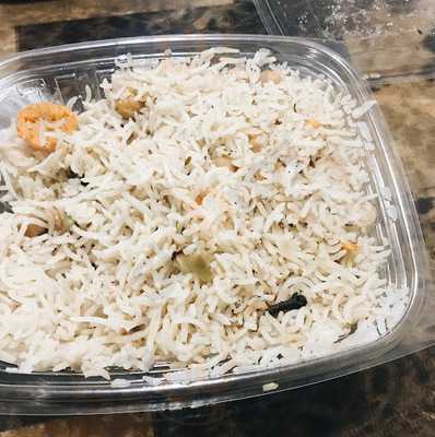 Lahori Chilli Restaurant & Sweets