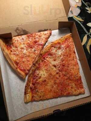 Garlic New York Pizza Bar