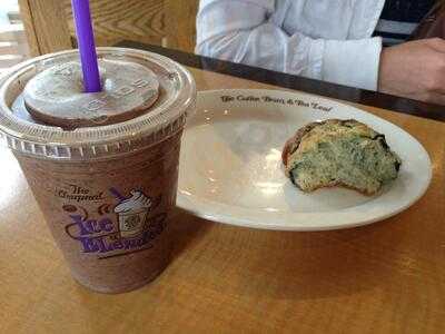 The Coffee Bean & Tea Leaf