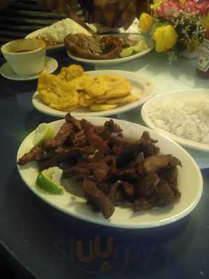 El Buen Gusto Restaurant