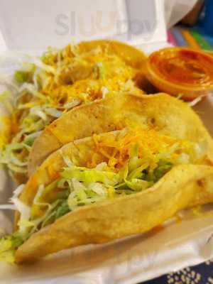 Roberto's Taco Shop