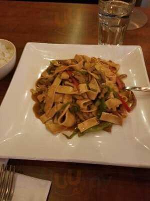 Ding Hot Pot And Bbq Restaurant