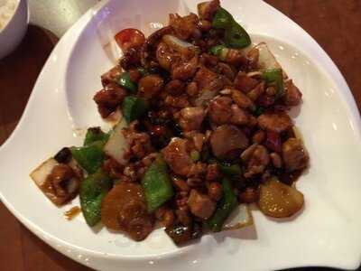 Ding Hot Pot And Bbq Restaurant