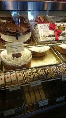 Skinny Mini's Bake Shop