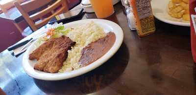 El Salvador Restaurant