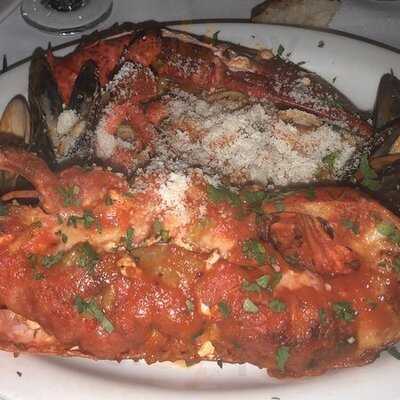 La Rivista Restaurant