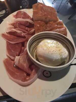 10 Corso Como Restaurant & Cafe