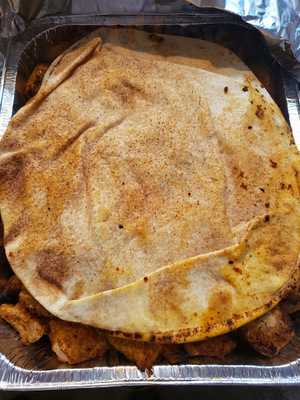 Afandi Restaurant & Market