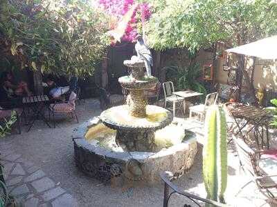 Holy Grounds Coffee & Tea