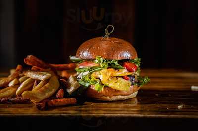 Gerizim Burger Factory