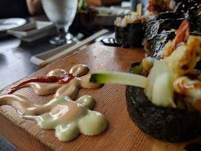 Jaiyen Sushi & Noodle