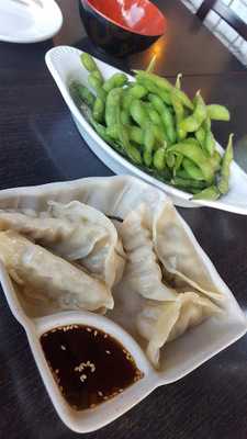 Jaiyen Sushi & Noodle