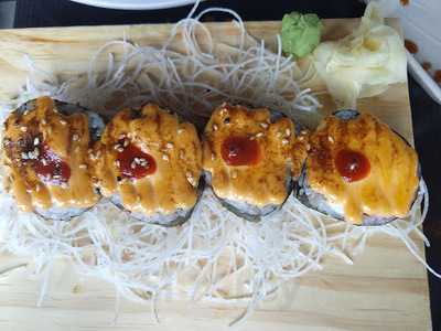 Jaiyen Sushi & Noodle