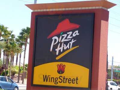 Pizza Hut
