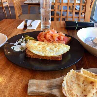 Lox Cafe In Museum Of Jewish Heritage