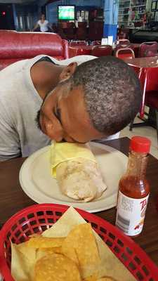 El Chamisal Restaurant