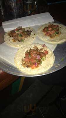 Donna Chiquita At Mad Tropical