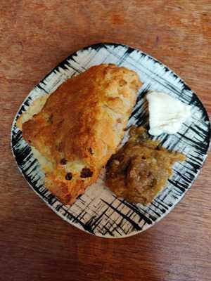 Donna Chiquita At Mad Tropical