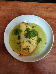 Donna Chiquita At Mad Tropical